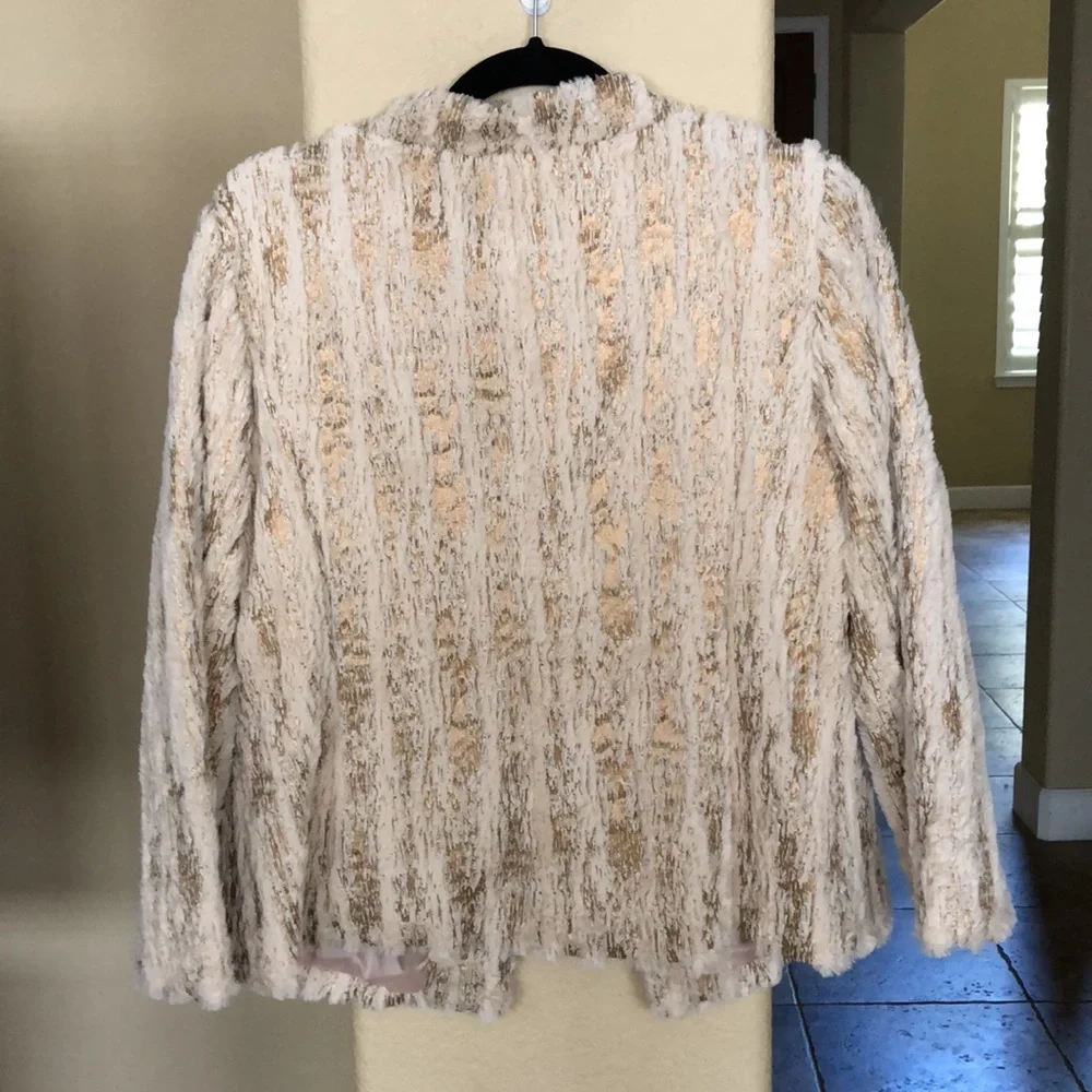 Bigio Collection Vegan Fur Jacket Beige Gold 8 - Picture 4 of 15